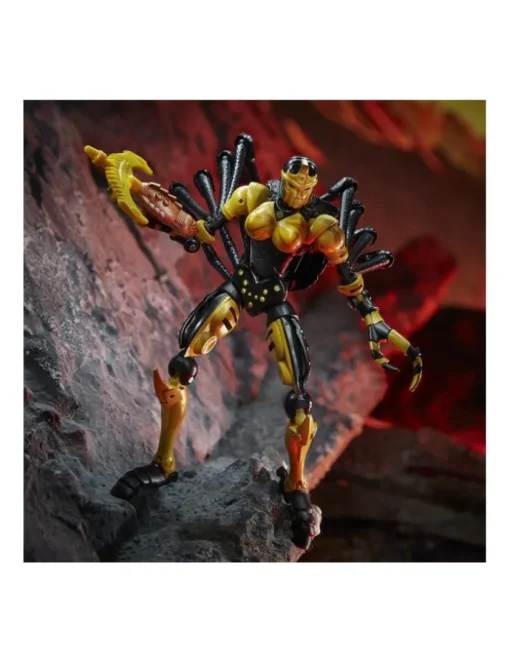 Hasbro Transformers Kingdom WFC-K5 Blackarachnia
