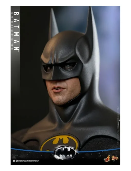 Hot Toys Movie Masterpiece Batman Returns 1/6 Scale Collectible Figure