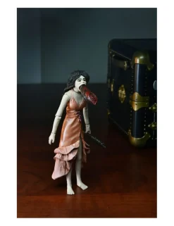 Neca Puppet Master Leech Woman & Toulon's Puppet Case